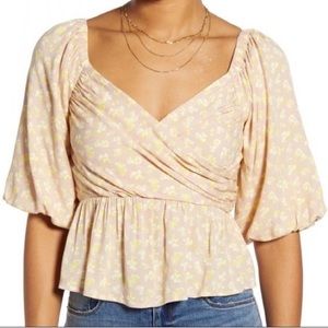 All in Favor Sweetheart Balloon Sleeve Top